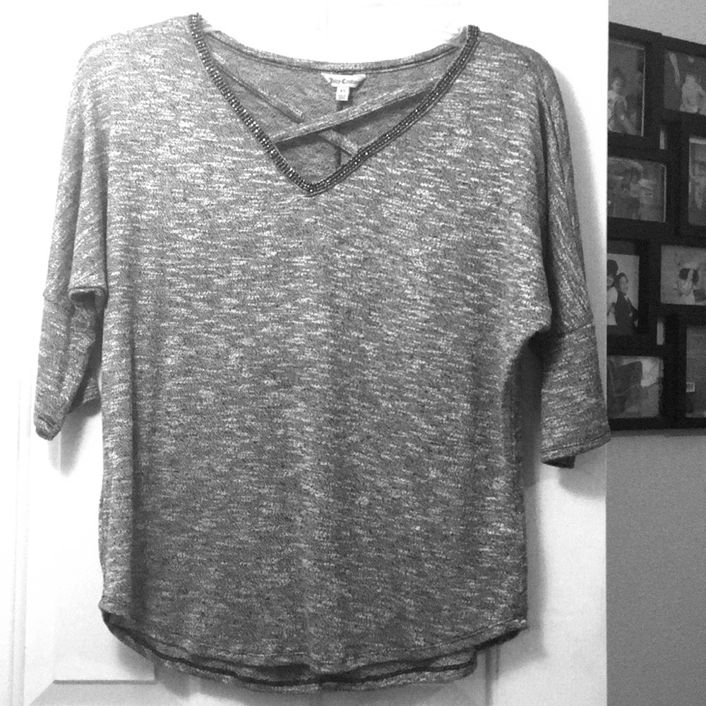 Juicy Couture Cute Lightweight Knit Top